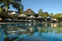 Billionaire Beach Front Apartments - 5-Star