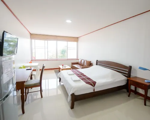 บ้านสวนอ่าวไข่ บีช รีสอร์ท ห้องพัก  Photos