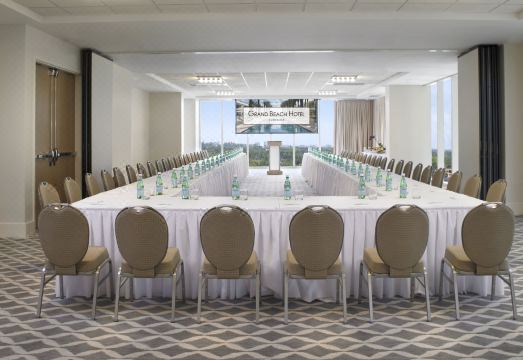 그랜드 비치 호텔 서프사이드