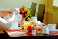 Hôtel de Champagne - Breakfast