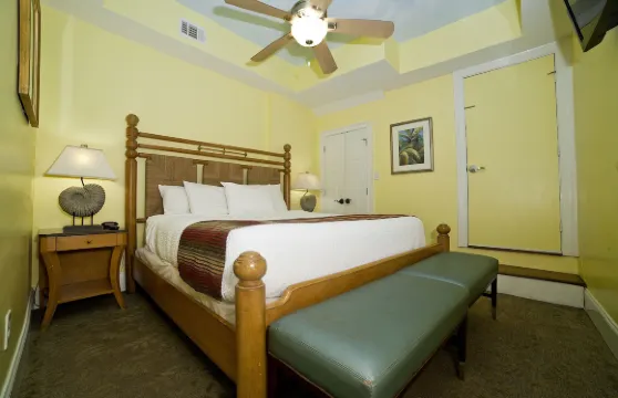 德索託海灘花園酒店