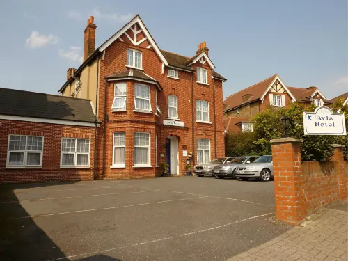 Avis Hotel Hotels in Bromley
