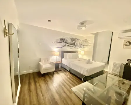 ペンブローク イン トロントのホテル