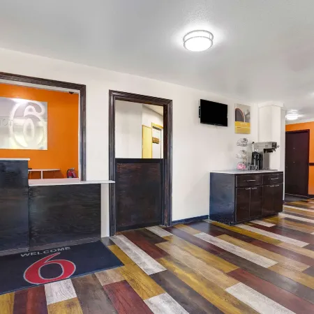 Motel 6 Truth or Consequences, NM Отели в г. Трут-ор-Консекуэнсес