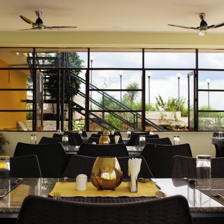 Arc Resort Shirwal