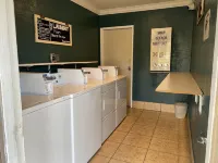 Anaheim Executive Inn & Suites - 2 Yıldız
