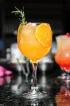 Charlesworth Bay Beach Resort - bar