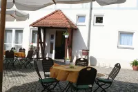 Landhotel "Zum Nicolaner" Hotel a Waldheim
