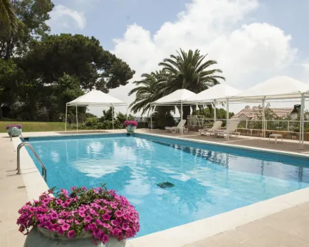 Hotel Al Bustan Hotels in Matn