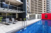 Mantra on Mary - Rooftop Pools