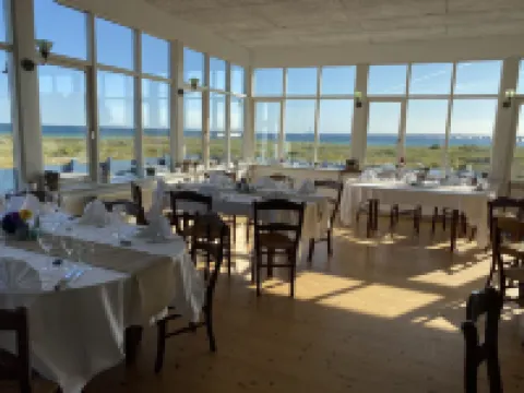 Skaerven Beachfront Condos and Cottage Hotels in Nyborg