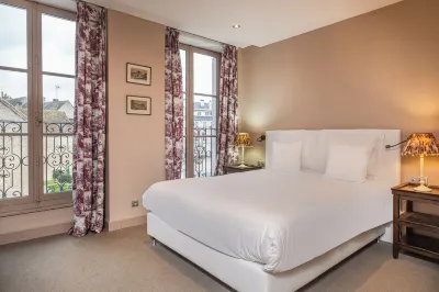 Hostellerie de l'Écu de Bretagne Hotel di Clery-Saint-Andre