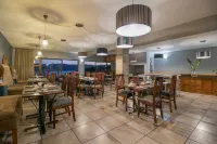 Overmeer Guest House Hotels in Simola Golf and Country Estate