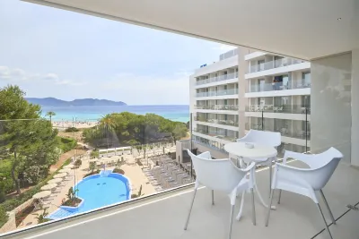 Hipotels Bahia Cala Millor - Adults Only Hotels in Sant Llorenc des Cardassar