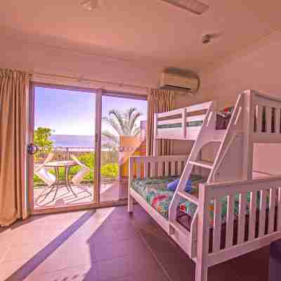 Onslow Beach Resort Rooms