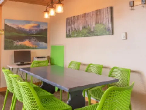 Coyote Mountain Lodge Hotels in Larimer County