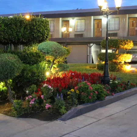 Garden View Inn