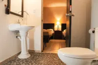 Antique Guest House Fundidora Hotels in Guadalupe