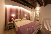 Relais Al Museo Hotel in zona Chiesa di San Giuseppe dei Vecchi e Immacolata di Lourdes