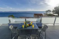 Apartments Lorenzo - Homestays