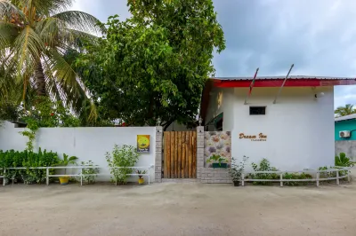 Dream Inn at Thulusdhoo โรงแรมใน