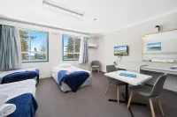 Seabreeze Beach Hotel Hotels in South West Rocks