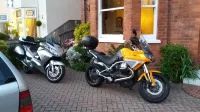 The Groveside Guest House - parking