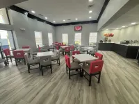 Quality Inn & Suites at Airport Blvd I-65