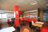 Ibis Aurillac - servizio colazione