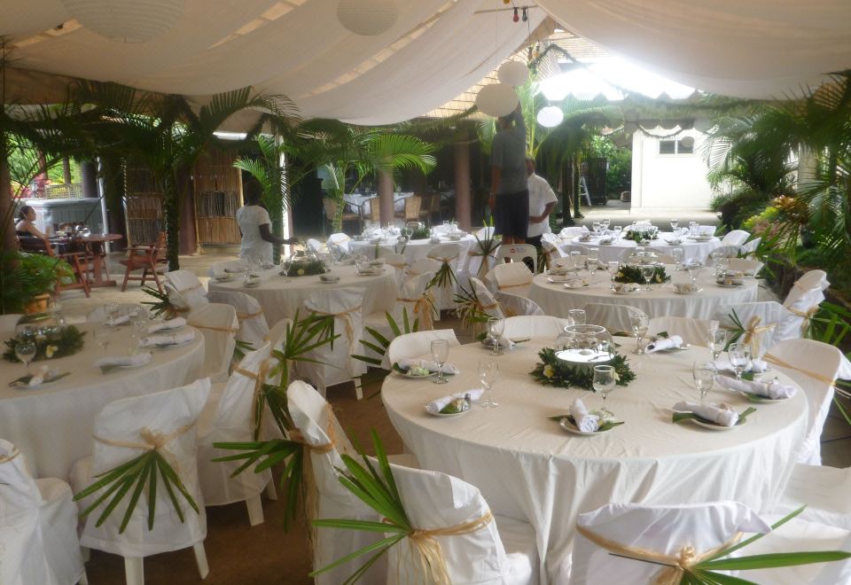 르 마누메아 호텔 수영장