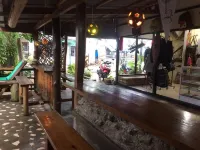 Mentawai Bagus - Hostel