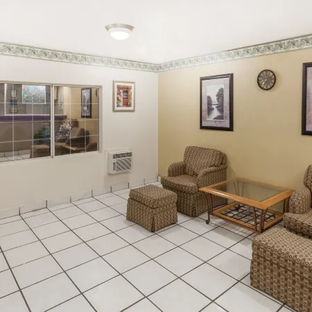 Rodeway Inn & Suites Blythe I-10