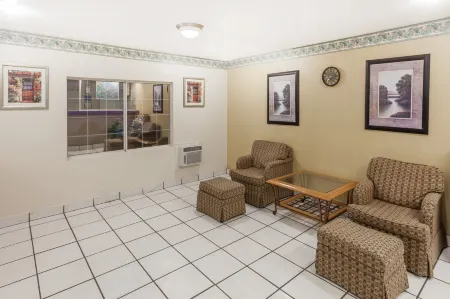 Rodeway Inn & Suites Blythe I-10 Отели в г. Блайт