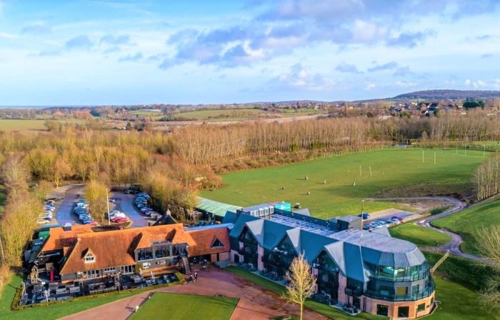 Cave Hotel & Golf Resort
