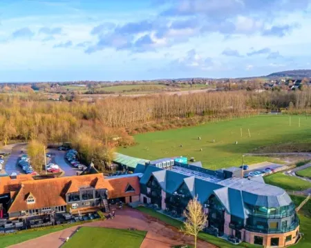 洞穴酒店高爾夫度假村 斯韋爾酒店