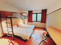 CIS de Champagne - Ethic Etapes Hotels in Tinqueux