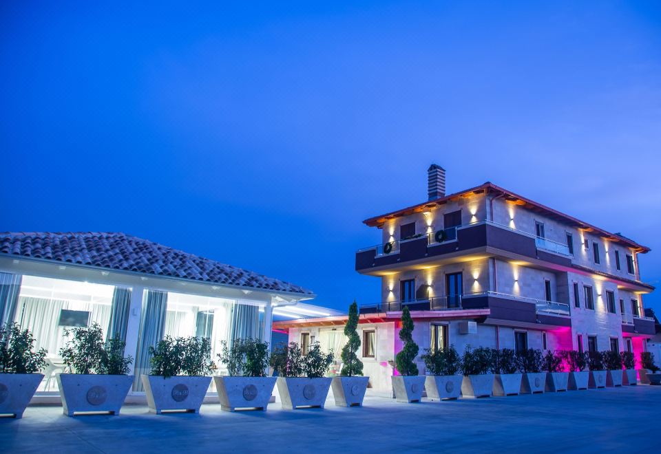 hotel overview picture