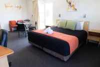 Aston Hill Motor Lodge Hotel di Port Macquarie
