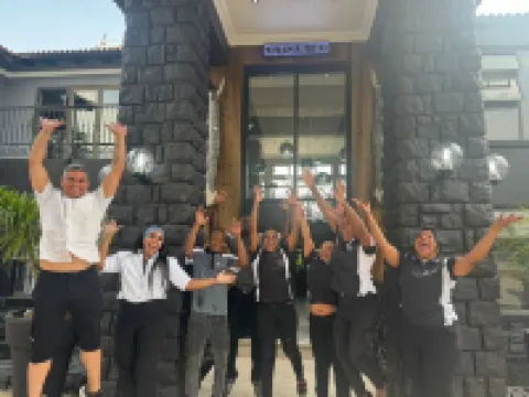 非洲天堂機場精品飯店