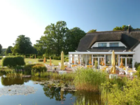 Landhotel Kastanienallee Putbus Hotels in Rugen