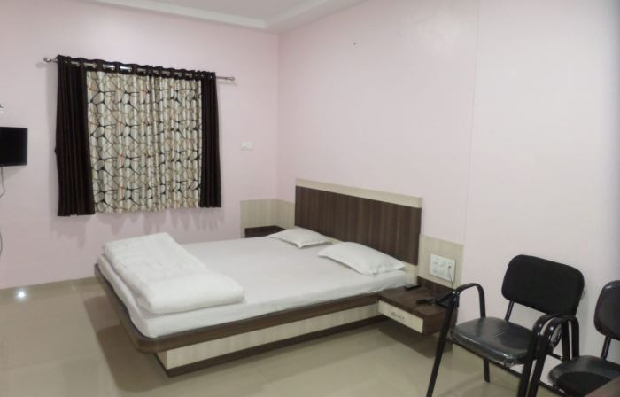 Hotel Amit Plaza