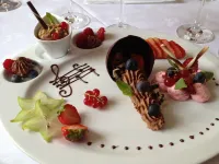 Médicis Home Puteaux Hotels in Suresnes