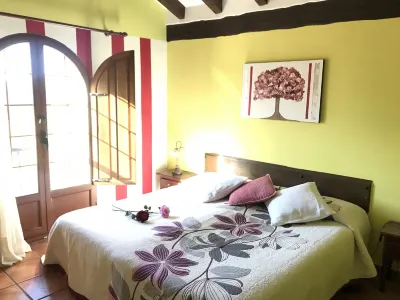 Posada Mediavia Hotels in Ubiarco