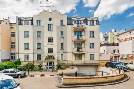 Monte Cassino, Sun & Snow