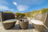 Hotel Lo Fleyé Hotels in Montan-angelin-arensod