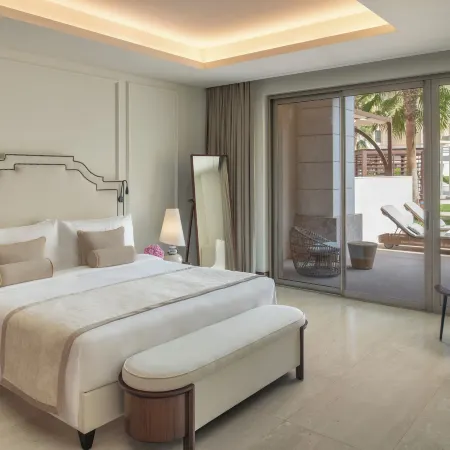 The St. Regis Marsa Arabia Island, the Pearl Qatar