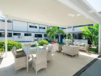 Montego Mermaid Beach Motel Hotels in Mermaid Beach