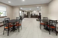 Super 8 by Wyndham Summersville/New River National Park Hotel a Hamilton