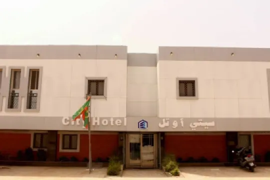 City Hotel โรงแรมใน