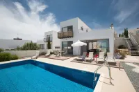Latchi Esprit Villa Ev23 - Merinäköala